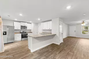 9363 Vineyard Grove Ln NE, Leland, NC 28451 - Photo 9