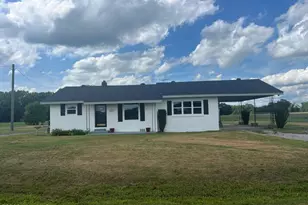 8857 Robbins Rd, Rocky Mount, NC 27803 - Photo 3