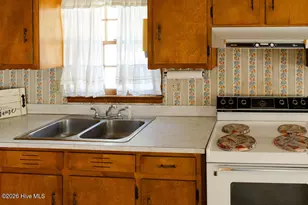 1612 Fairground Rd, Dunn, NC 28334 - Photo 13