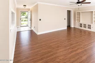 1010 Haymarket Ln, Wilmington, NC 28412 - Photo 7