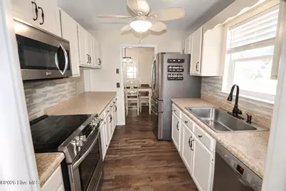 1010 Haymarket Lane, Wilmington, NC 28412 - Photo 11