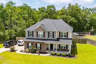 229 Legacy Ln, Newport, NC 28570 - Photo 1