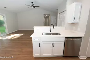 106 Shearin Hills Dr, Castle Hayne, NC 28429 - Photo 15