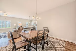 303 Gate Stone Ln, Jacksonville, NC 28540 - Photo 7