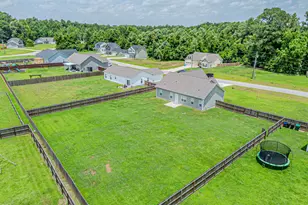 303 Gate Stone Ln, Jacksonville, NC 28540 - Photo 43
