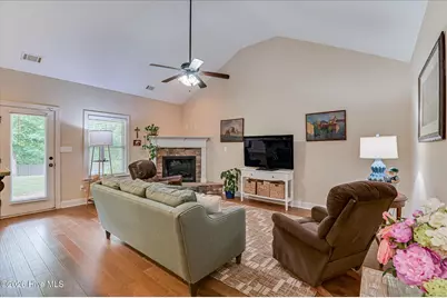 7547 Lucas Avenue, Evans, GA 30809 - Photo 7