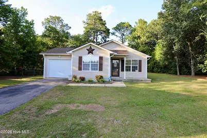110 Robin Hood Lane, Aberdeen, NC 28315 - Photo 1