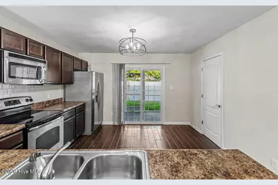 177 Glen Cannon Drive, Jacksonville, NC 28546 - Photo 5