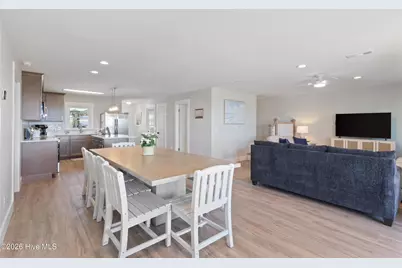 1031 Ocean Boulevard W, Holden Beach, NC 28462 - Photo 17