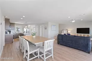 1031 Ocean Blvd W, Holden Beach, NC 28462 - Photo 17