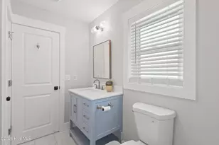 1031 Ocean Blvd W, Holden Beach, NC 28462 - Photo 25
