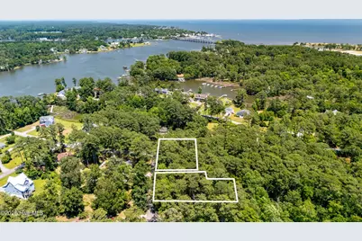 4001& 4003 Schooner Circle, Oriental, NC 28571 - Photo 1