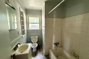 100 Plymouth St, Williamston, NC 27892 - Photo 7