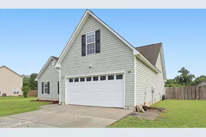 135 Investment Lane, Jacksonville, NC 28540 - Photo 3