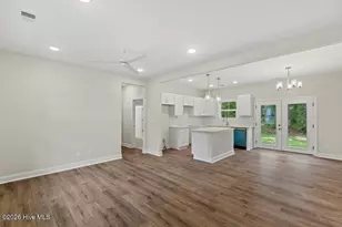 105 Plum Ct, Burgaw, NC 28425 - Photo 11