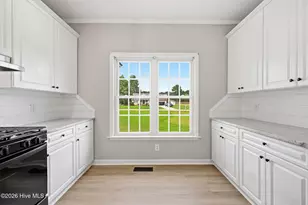 105 Circle St, Washington, NC 27889 - Photo 11