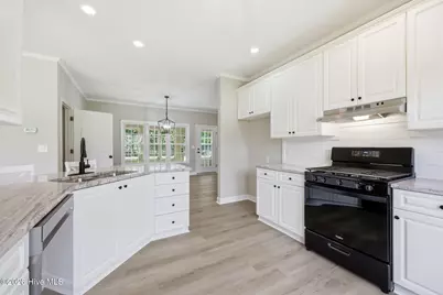105 Circle Street, Washington, NC 27889 - Photo 7