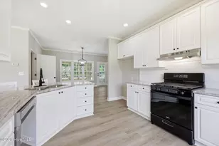 105 Circle St, Washington, NC 27889 - Photo 7