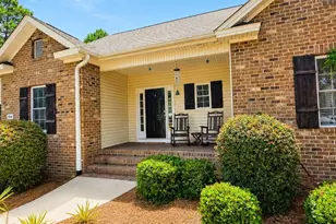 124 Lancashire Ln, West End, NC 27376 - Photo 3