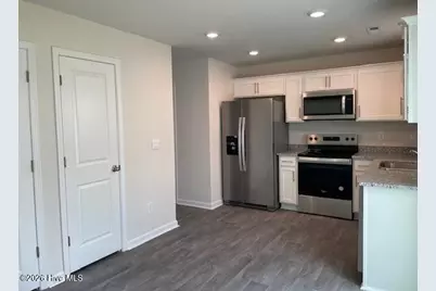 4121 Laurel Ridge Drive #D, Greenville, NC 27834 - Photo 5