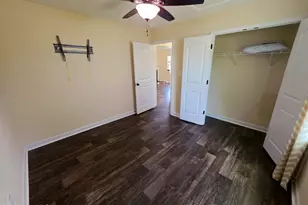 222 Rowland Dr, Richlands, NC 28574 - Photo 7