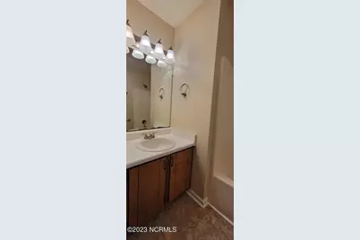 527 Raintree Circle, Jacksonville, NC 28540 - Photo 13