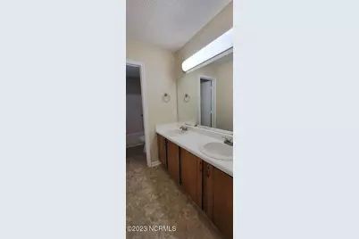 527 Raintree Circle, Jacksonville, NC 28540 - Photo 25