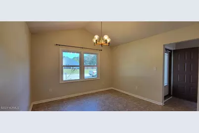 527 Raintree Circle, Jacksonville, NC 28540 - Photo 11