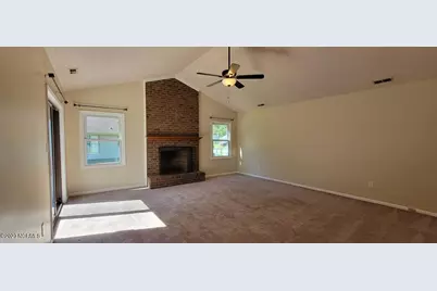 527 Raintree Circle, Jacksonville, NC 28540 - Photo 5