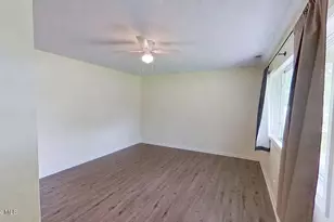 101 N Glen Ct, Jacksonville, NC 28540 - Photo 1