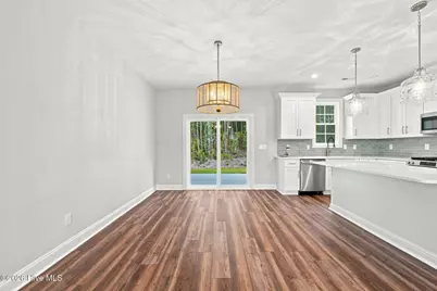 2010 Brighton Drive, New Bern, NC 28562 - Photo 11