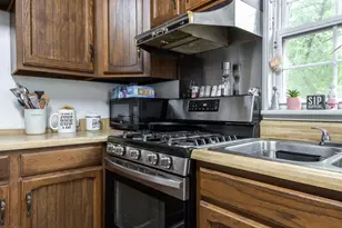 2401 E 4th St, Greenville, NC 27858 - Photo 21