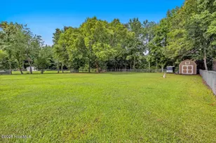 2975 US Hwy 117 Bypass S, Burgaw, NC 28425 - Photo 27