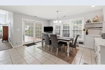 215 Brandywine Place Drive, Morehead City, NC 28557 - Photo 7
