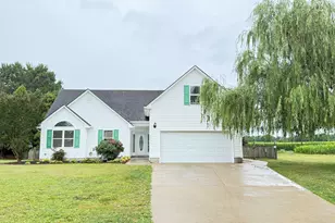 301 Cardinal Way, Elizabeth City, NC 27909 - Photo 1