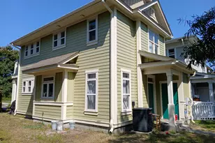 933 S 8th St, Wilmington, NC 28401 - Photo 17