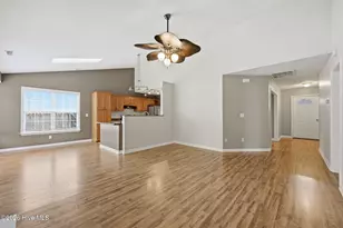 512 Blackberry Ct, Hubert, NC 28539 - Photo 11
