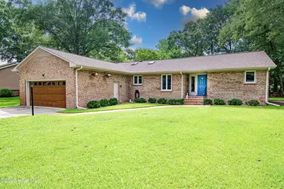 903 Plantation Drive, New Bern, NC 28562 - Photo 1