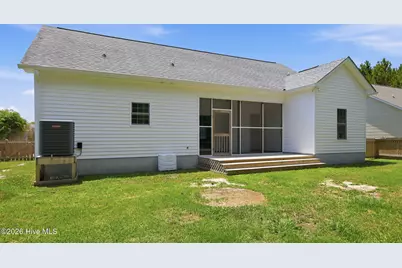 918 Eastman Creek Drive, Beaufort, NC 28516 - Photo 5