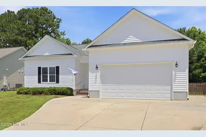 918 Eastman Creek Drive, Beaufort, NC 28516 - Photo 3