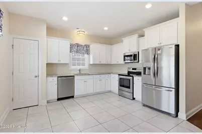 918 Eastman Creek Drive, Beaufort, NC 28516 - Photo 13