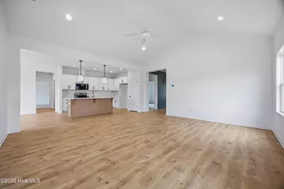 202 E T. Batson Road, Burgaw, NC 28425 - Photo 5