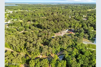 000 Holly Drive, Sneads Ferry, NC 28460 - Photo 11