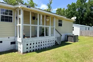 250 Bream St, Holly Ridge, NC 28445 - Photo 3