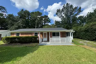 317 Covington Rd, Wilmington, NC 28409 - Photo 1