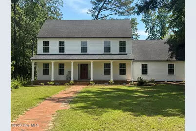 701 Edgewood Drive, Murfreesboro, NC 27855 - Photo 1