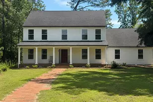 701 Edgewood Dr, Murfreesboro, NC 27855 - Photo 1
