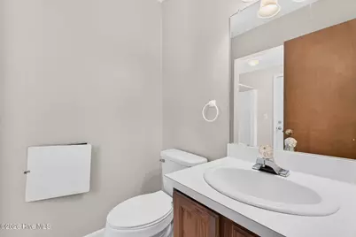 225 E 11th Street, Southport, NC 28461 - Photo 19
