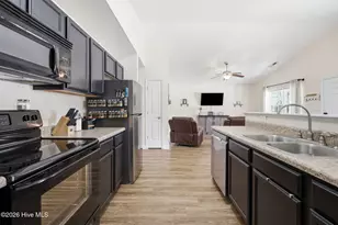 324 Reid Ct N, Jacksonville, NC 28540 - Photo 15
