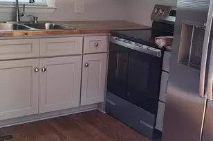 206 Herbert St, Goldsboro, NC 27530 - Photo 3